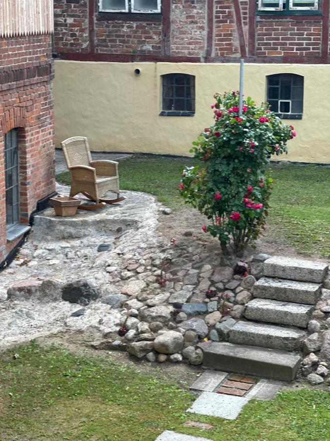 Urlaub In Einer Historischen Wassermuehle An Der Trave 吕贝克 外观 照片